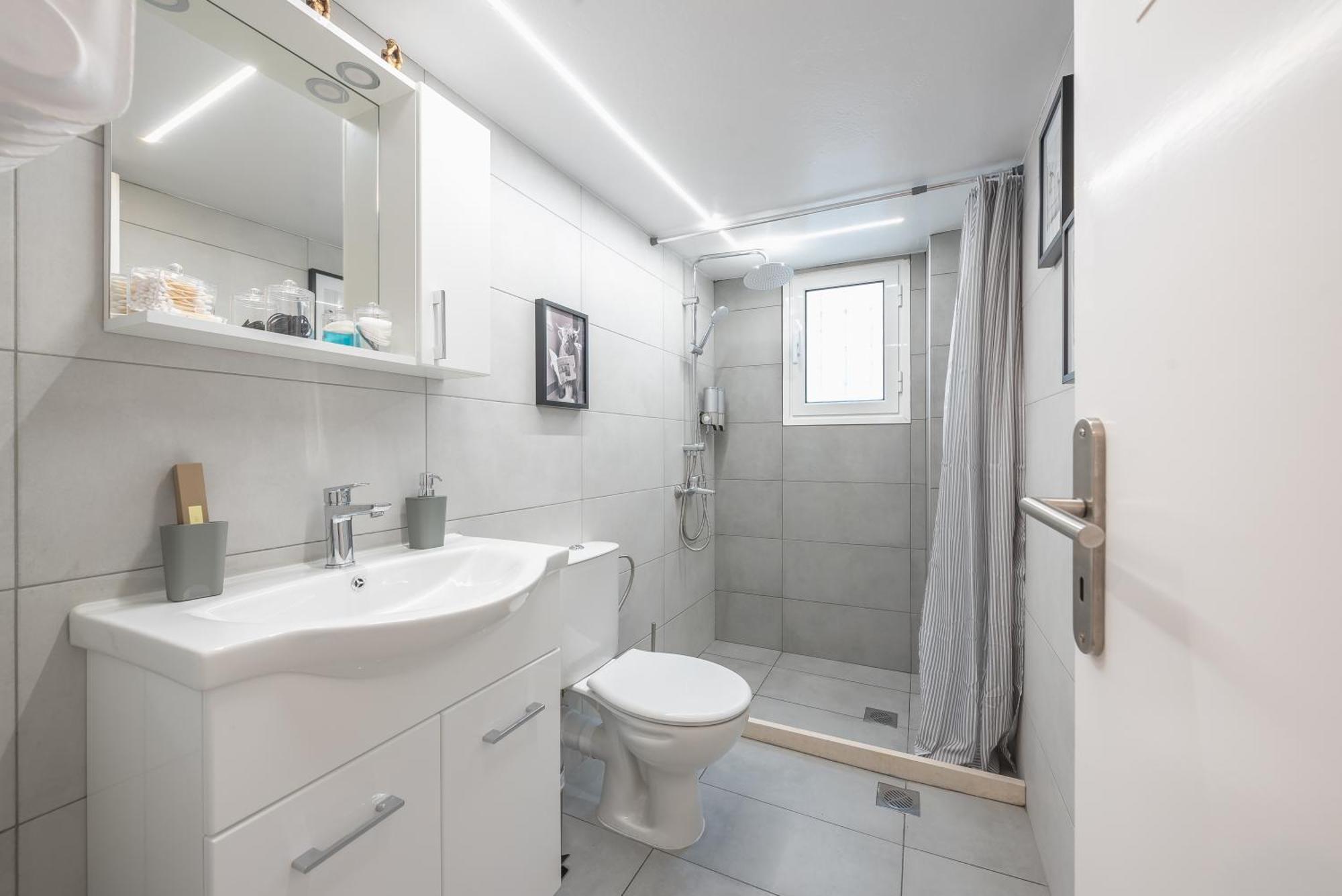 אתונה Golden Comfort By Greece Apartments מראה חיצוני תמונה