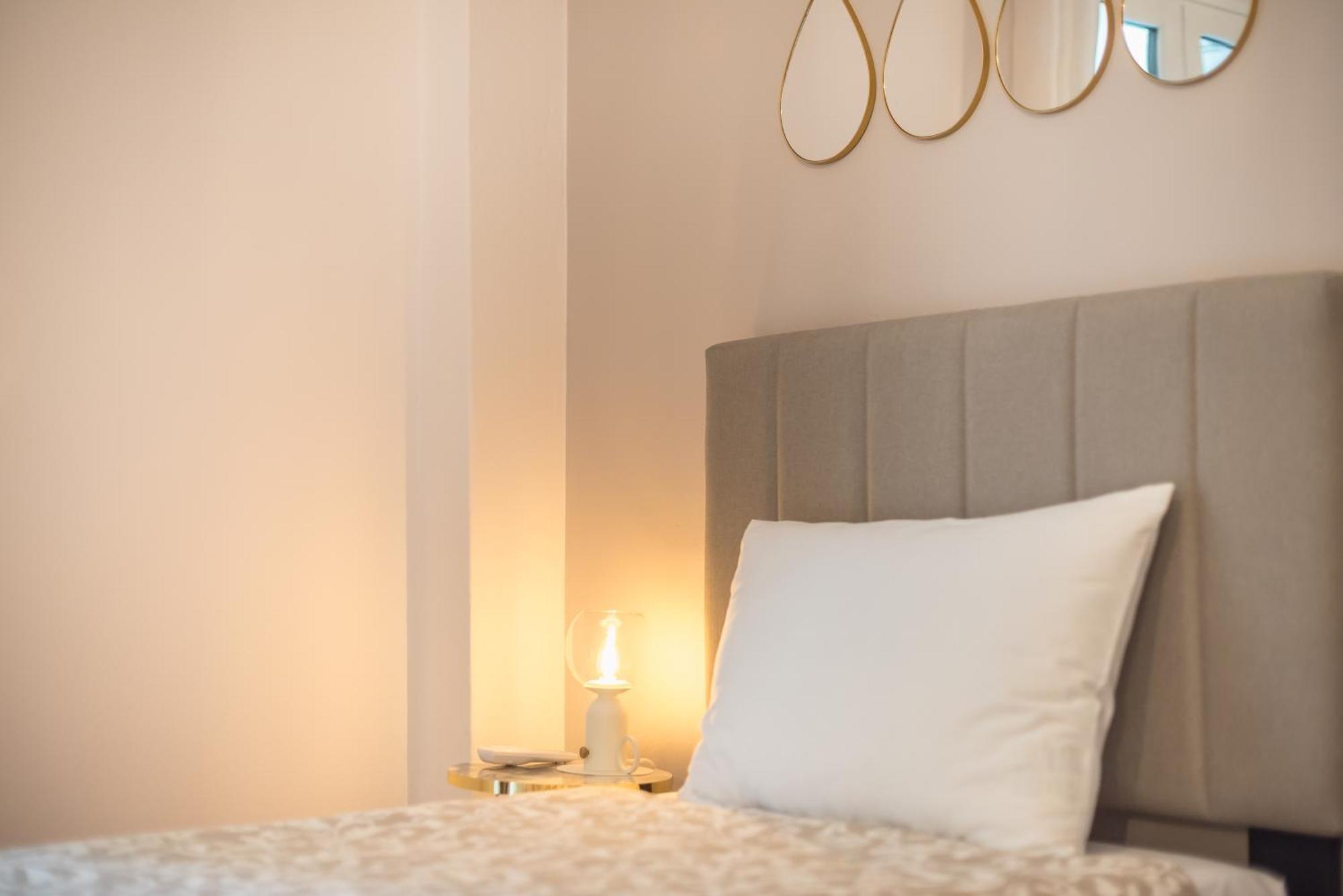 אתונה Golden Comfort By Greece Apartments מראה חיצוני תמונה